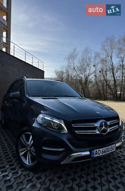 Внедорожник / Кроссовер Mercedes-Benz GLE-Class 2016 в Сваляве