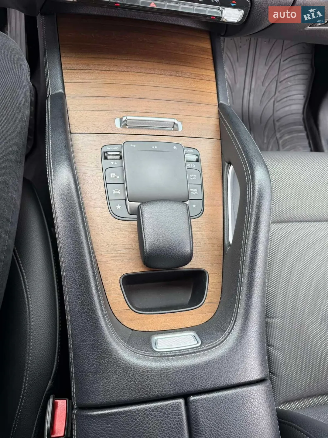 2019 Mercedes-Benz GLE - мініатюра 10