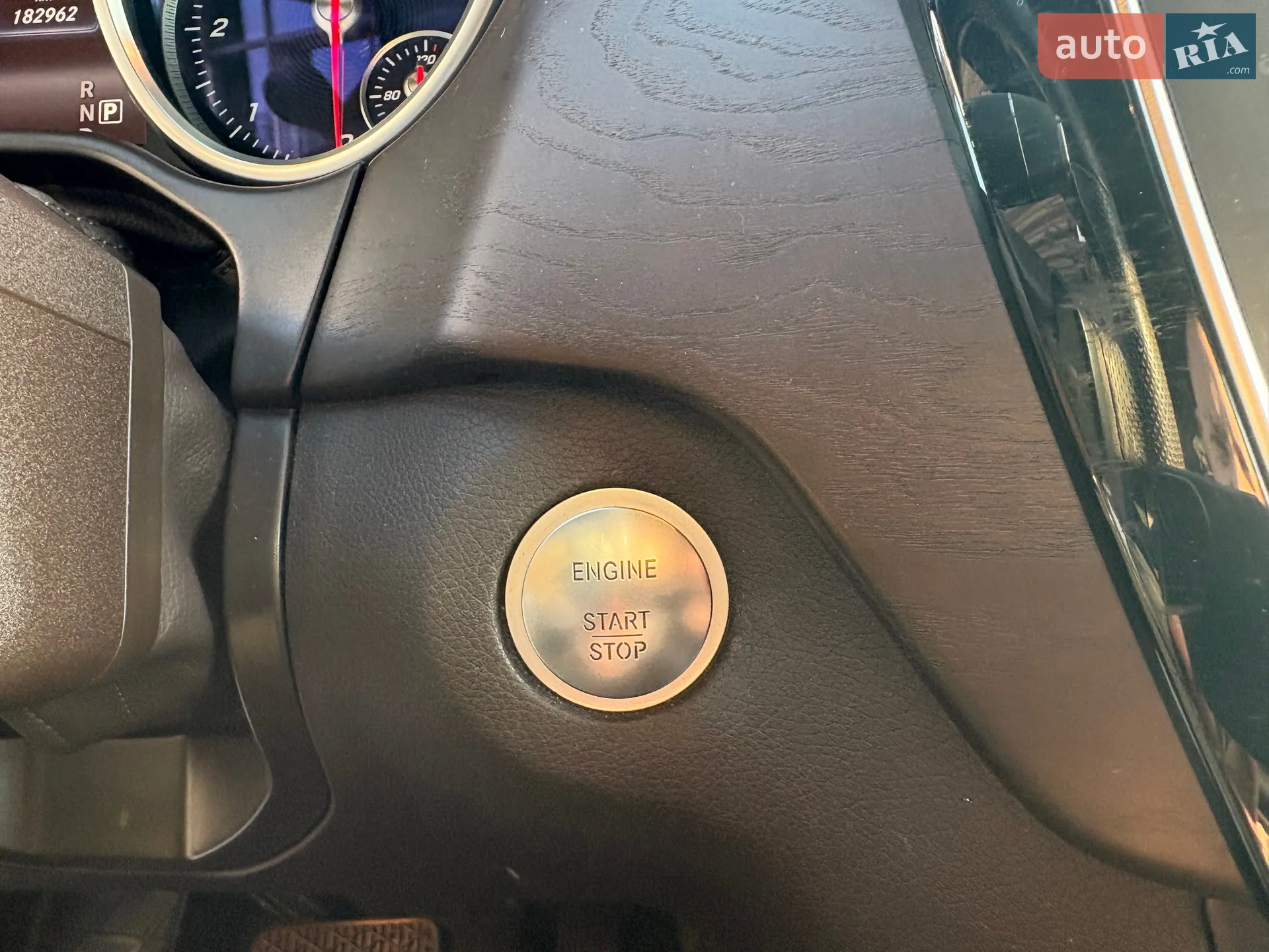 2016 Mercedes-Benz GLE - мініатюра 37