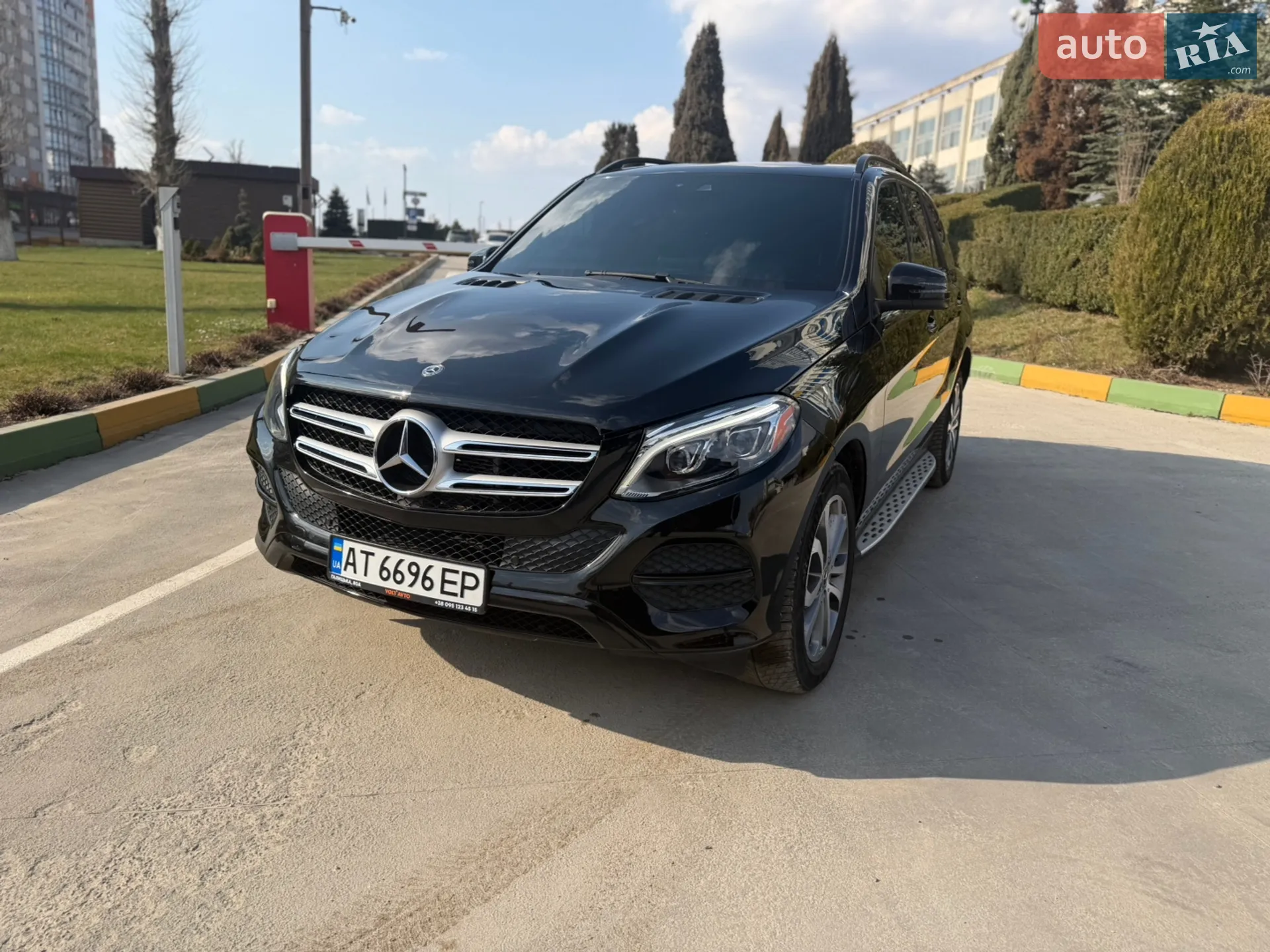 2017 Mercedes-Benz GLE - мініатюра 2