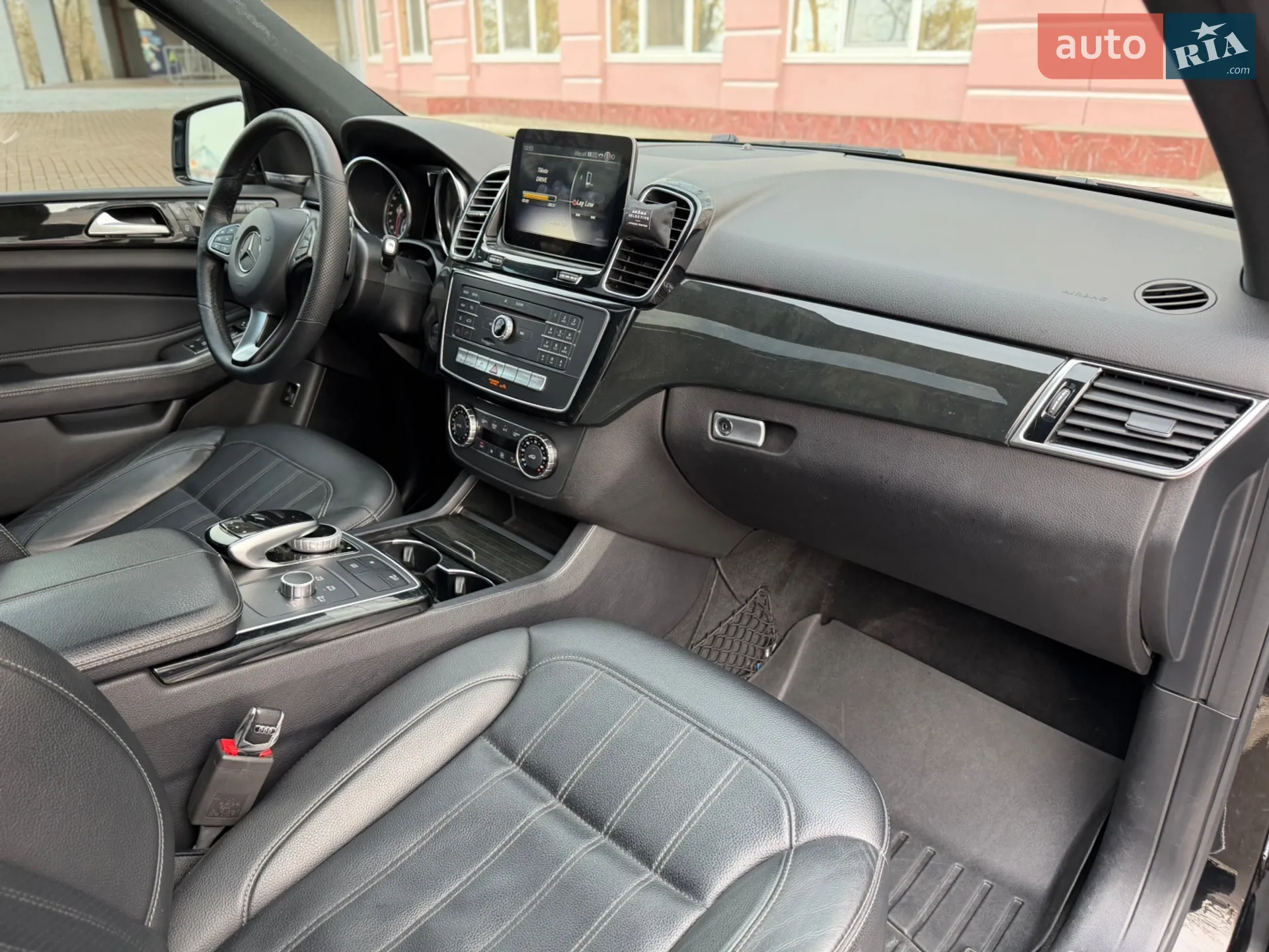 2018 Mercedes-Benz GLE - мініатюра 47
