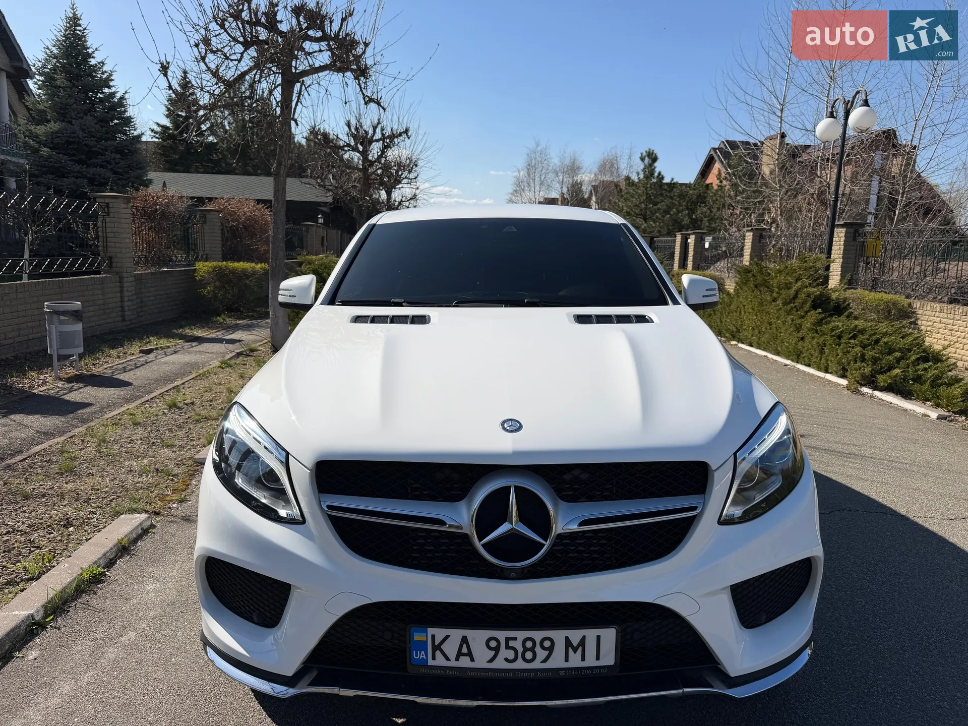 2016 Mercedes-Benz GLE - мініатюра 32