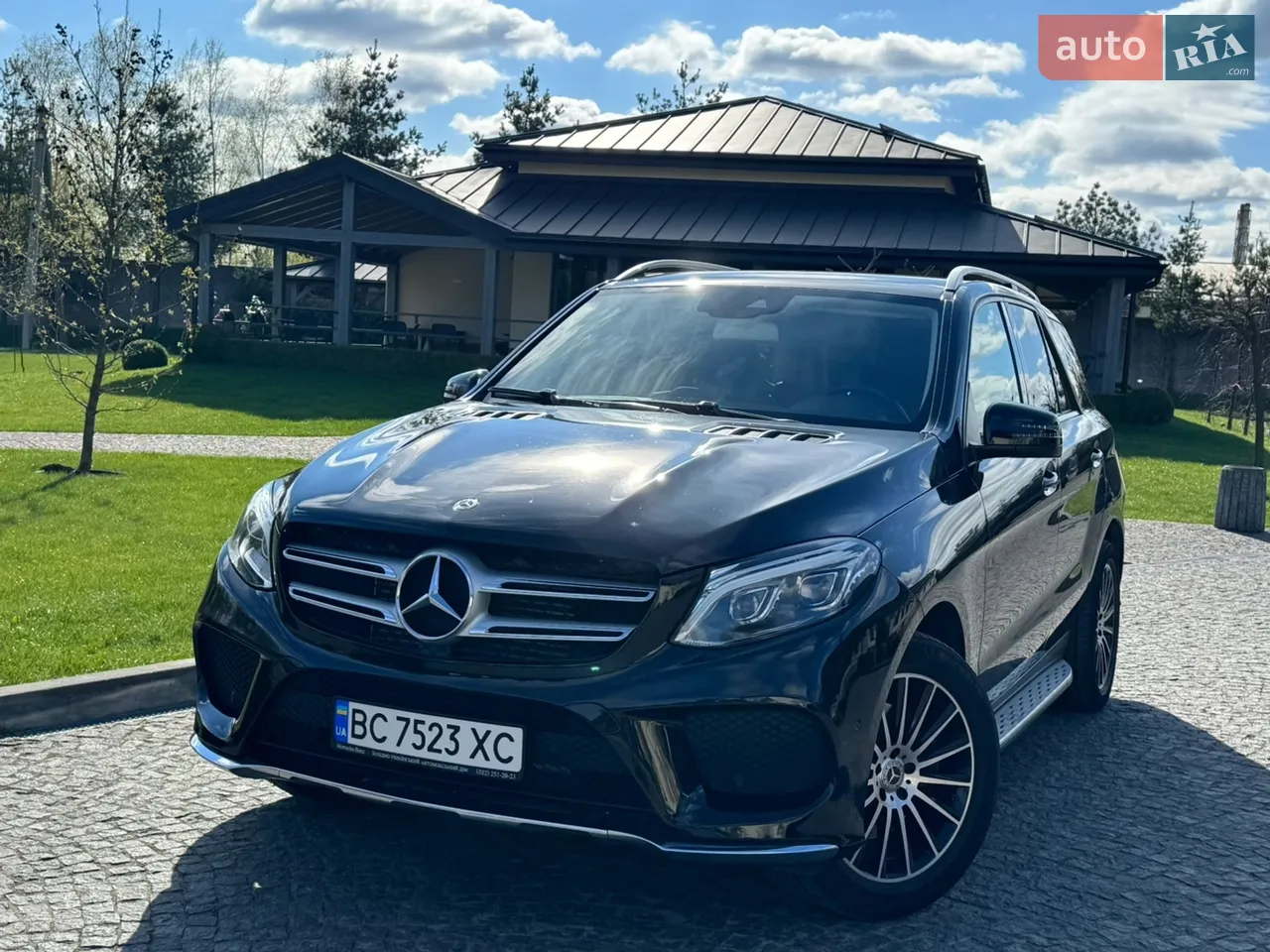 2016 Mercedes-Benz GLE - мініатюра 40