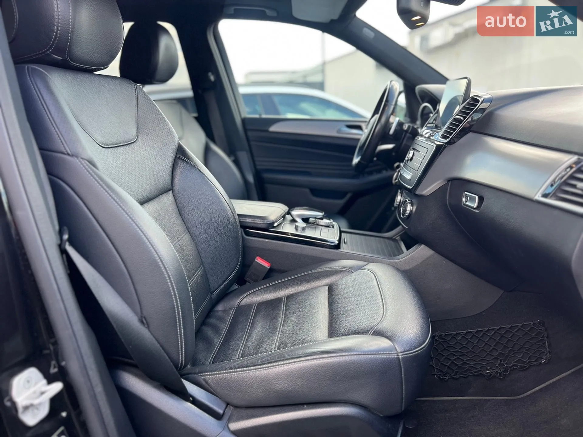 2017 Mercedes-Benz GLE - мініатюра 12