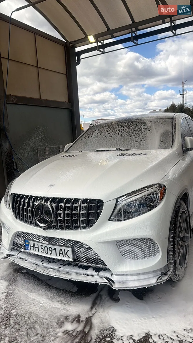 2017 Mercedes-Benz GLE - мініатюра 3