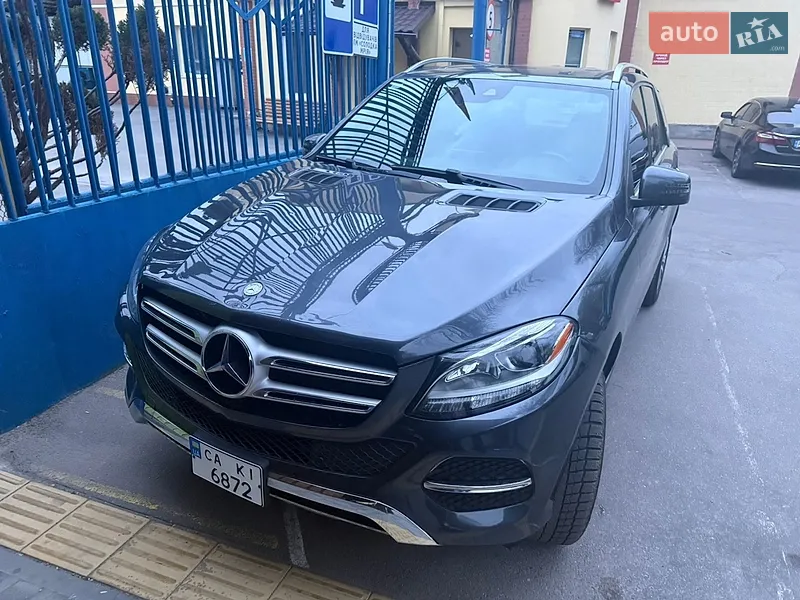 Mercedes-Benz GLE-Class 2016 VIN 4JGDA5HB4GA735324 фото оголошення 2 з 78