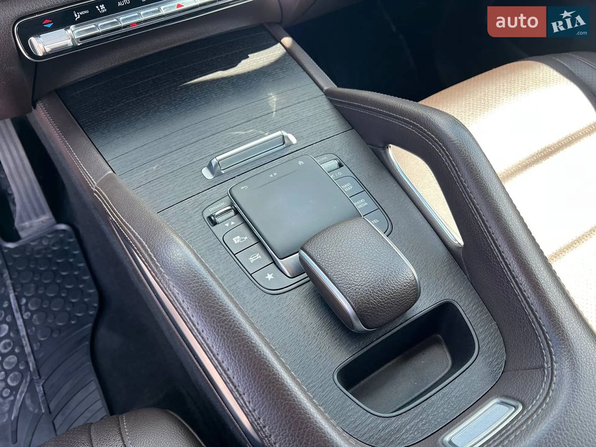 2021 Mercedes-Benz GLE - мініатюра 33