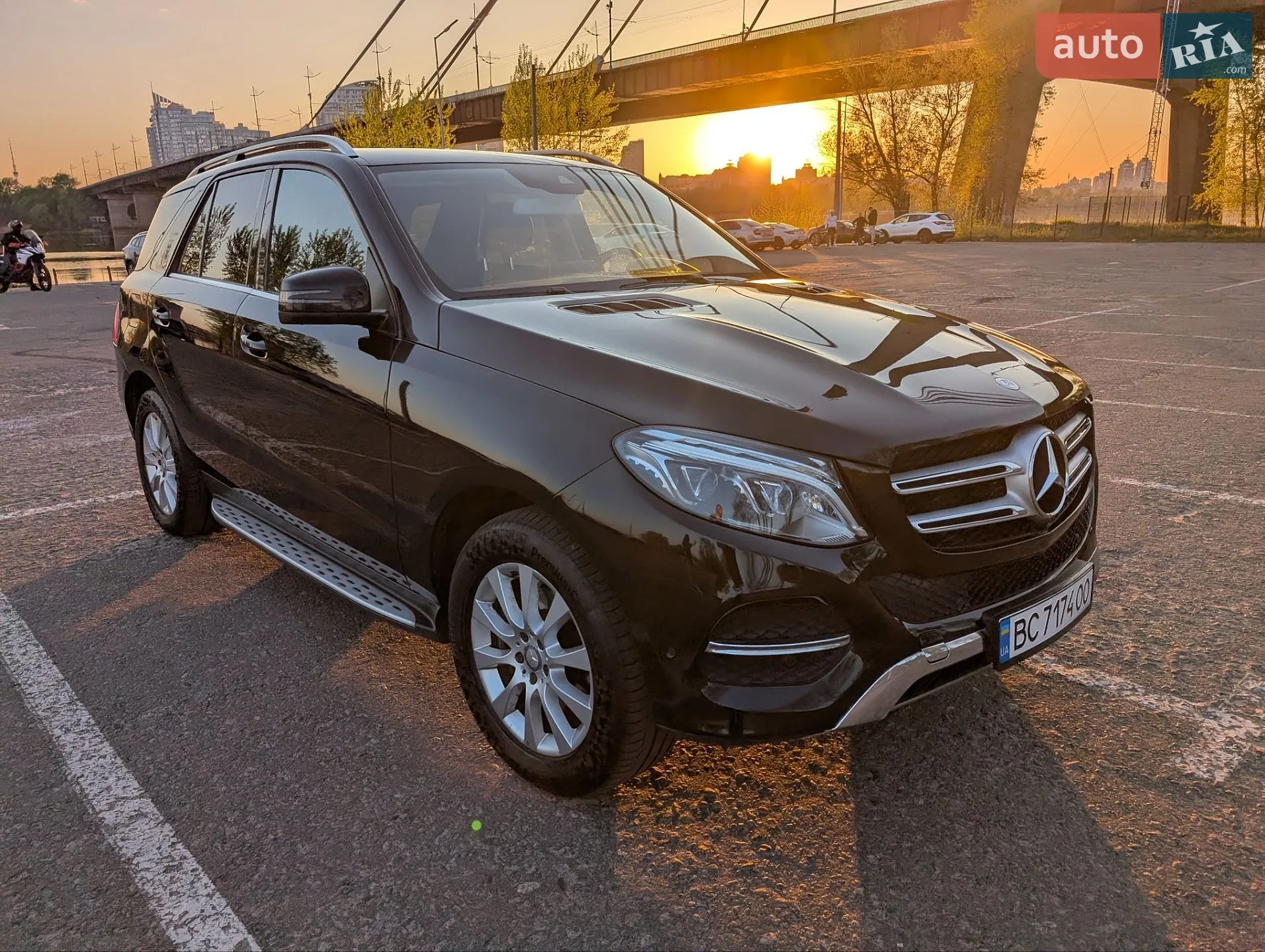 2016 Mercedes-Benz GLE - мініатюра 25