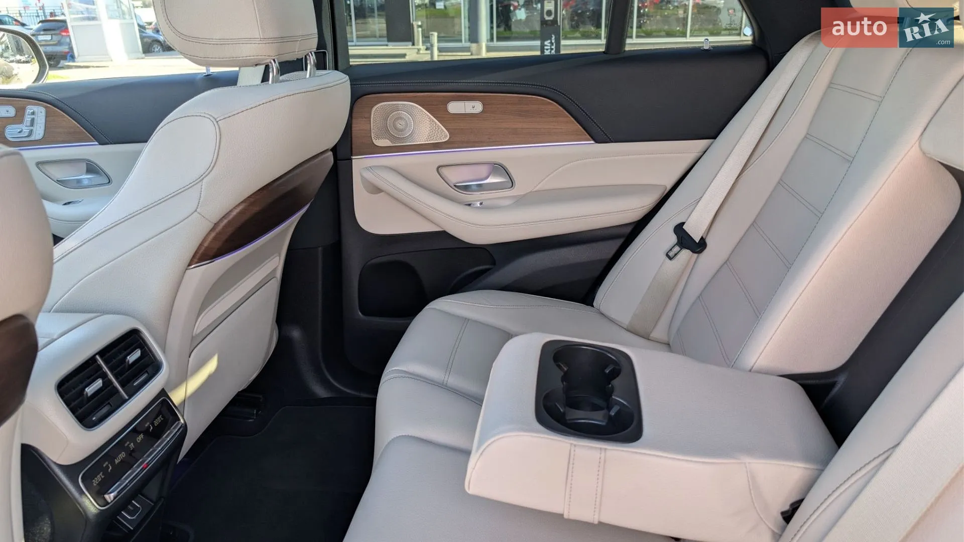 2022 Mercedes-Benz GLE - мініатюра 11