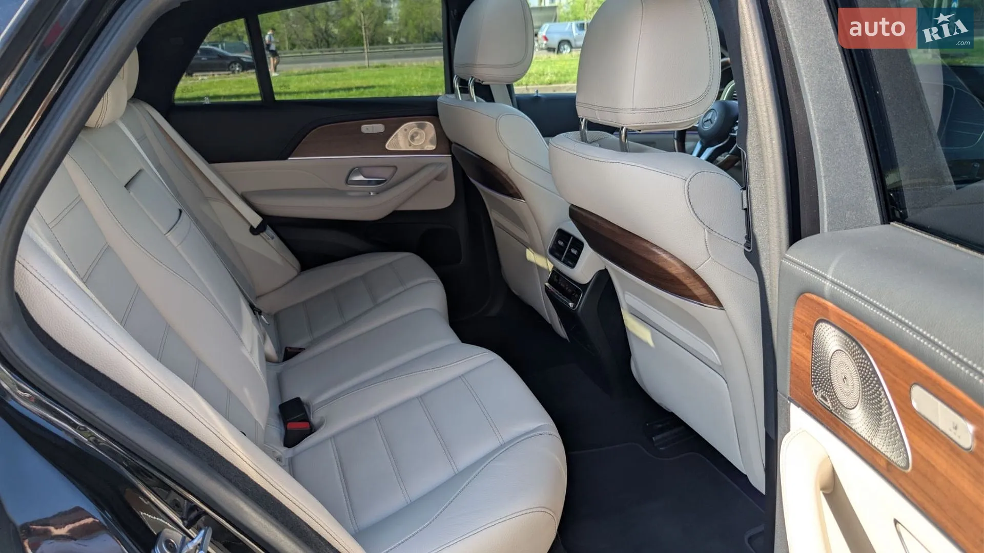 2022 Mercedes-Benz GLE - мініатюра 21