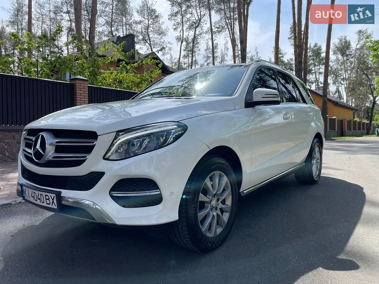 2016 Mercedes-Benz GLE - мініатюра 16