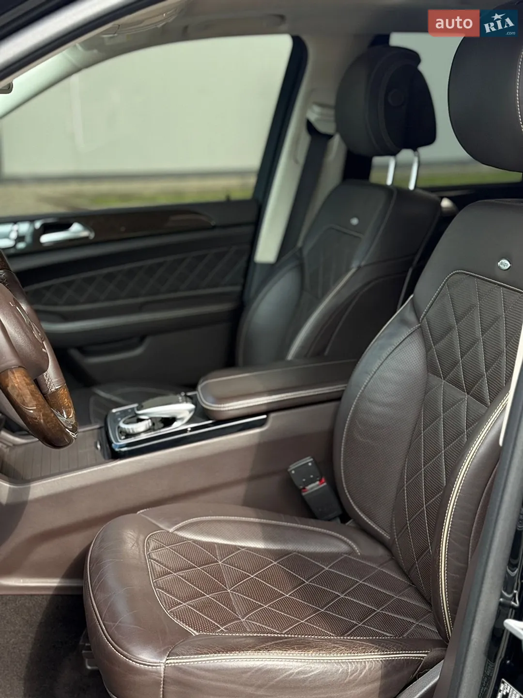 2017 Mercedes-Benz GLE - мініатюра 22