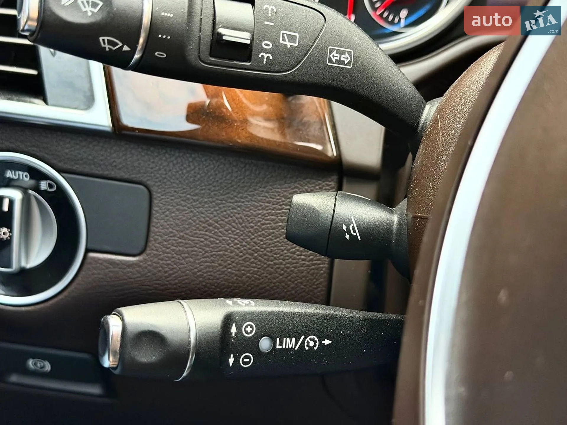 2015 Mercedes-Benz GLE - мініатюра 45