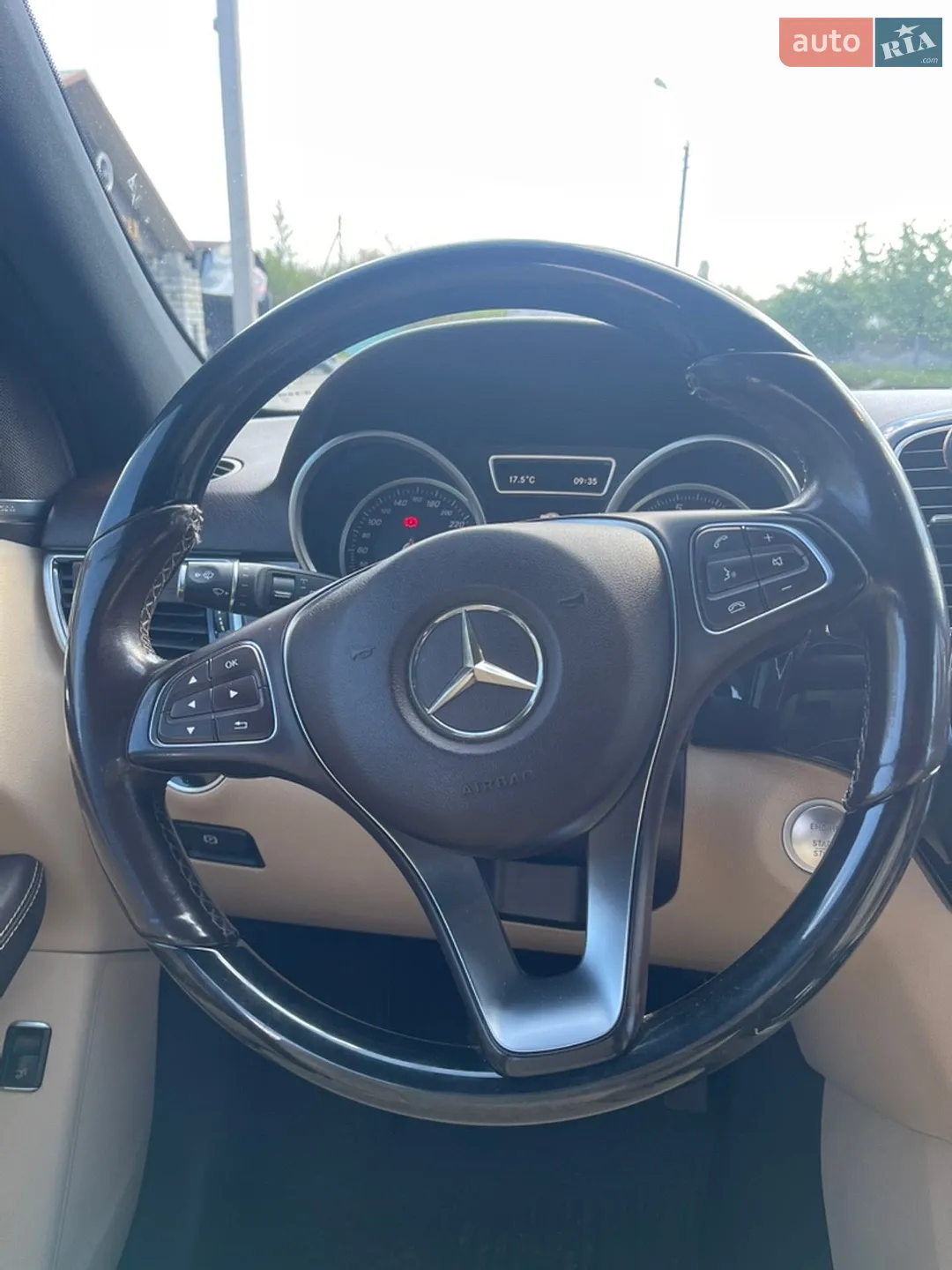 2016 Mercedes-Benz GLE - мініатюра 16