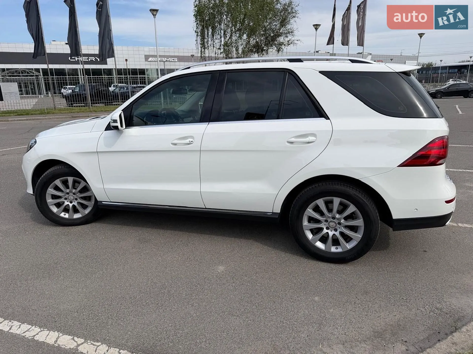 2016 Mercedes-Benz GLE - мініатюра 4