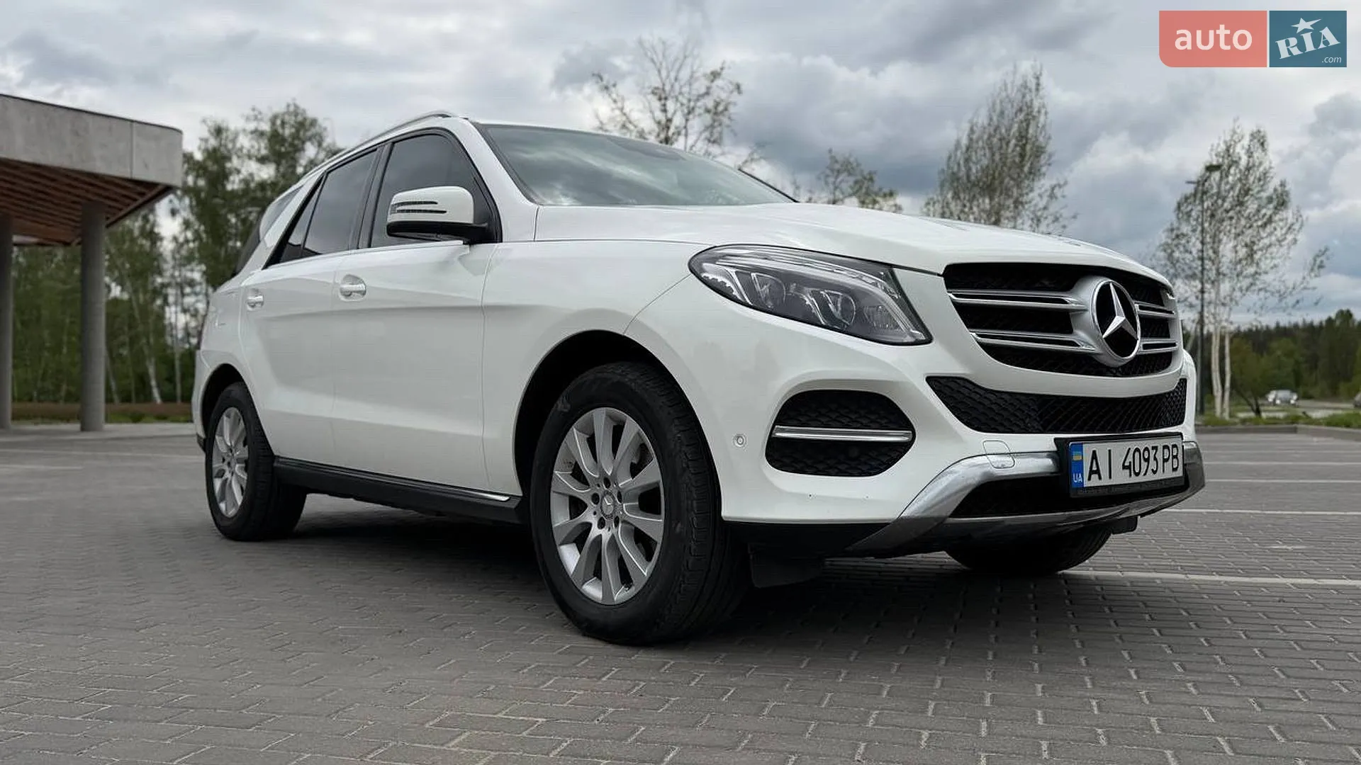 2016 Mercedes-Benz GLE - мініатюра 11