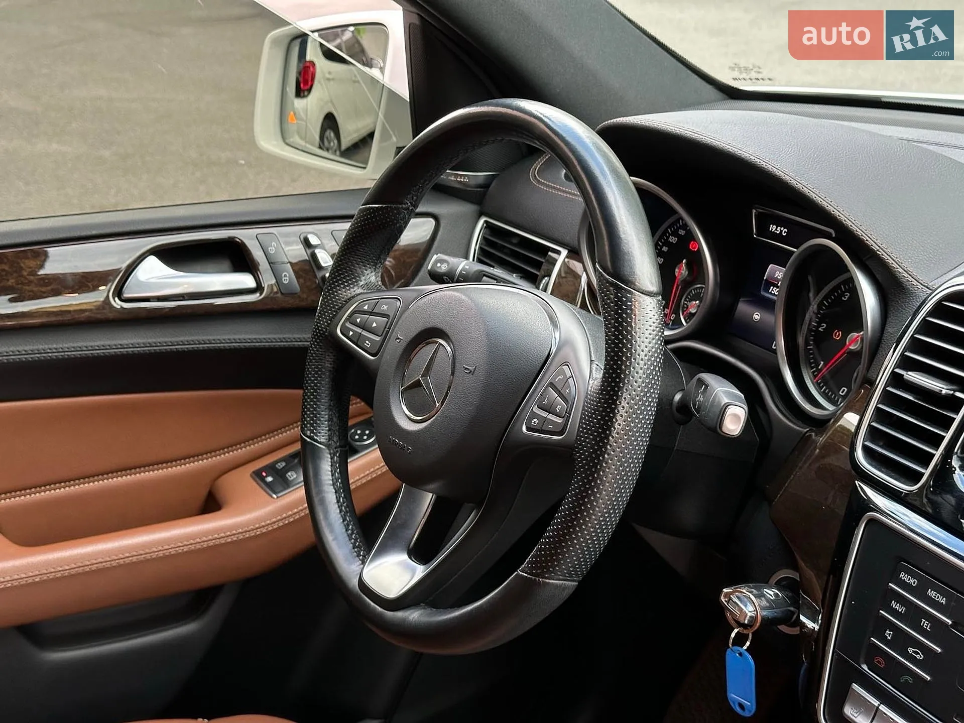 2016 Mercedes-Benz GLE - мініатюра 53
