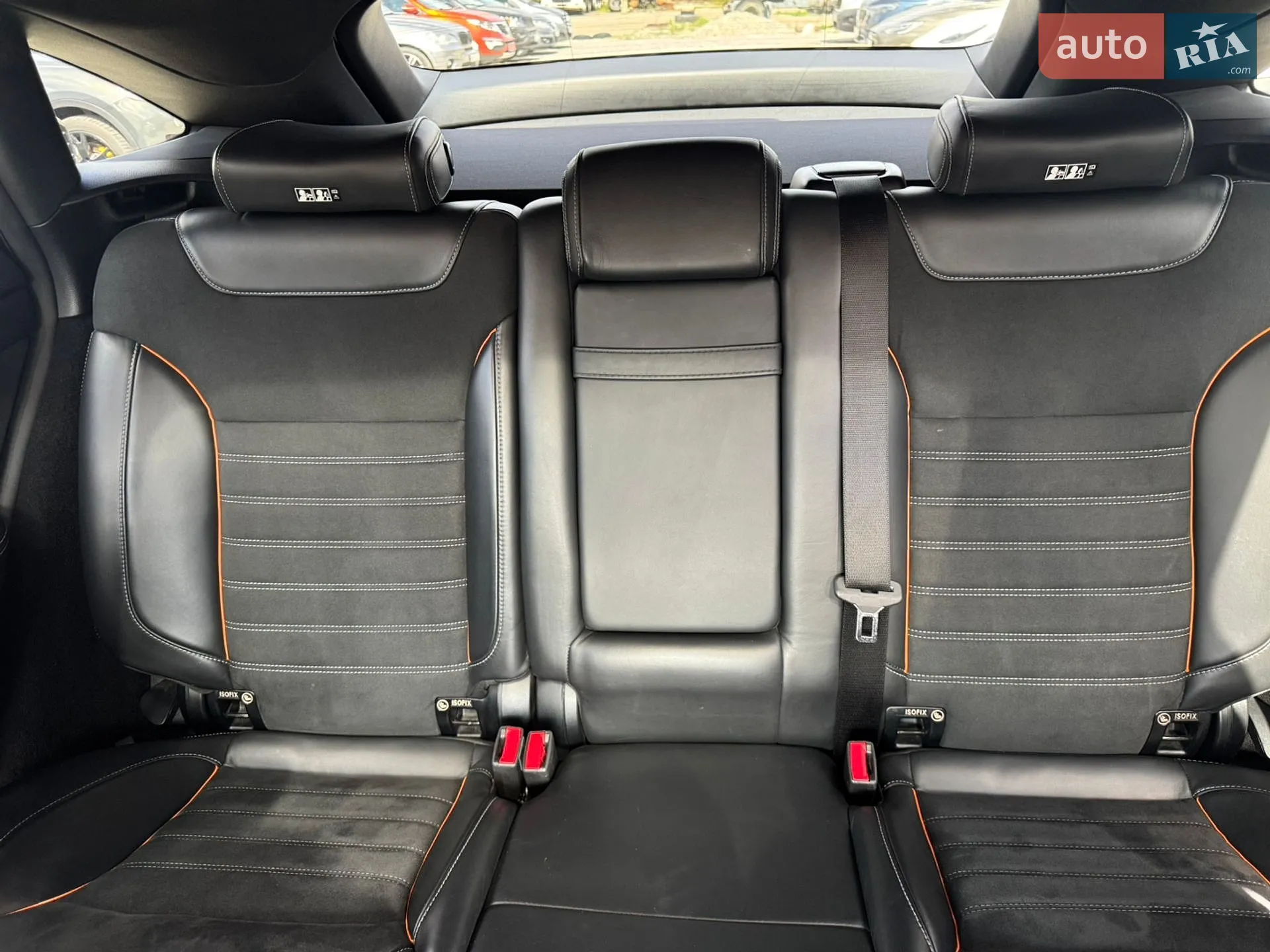 2018 Mercedes-Benz GLE - мініатюра 27