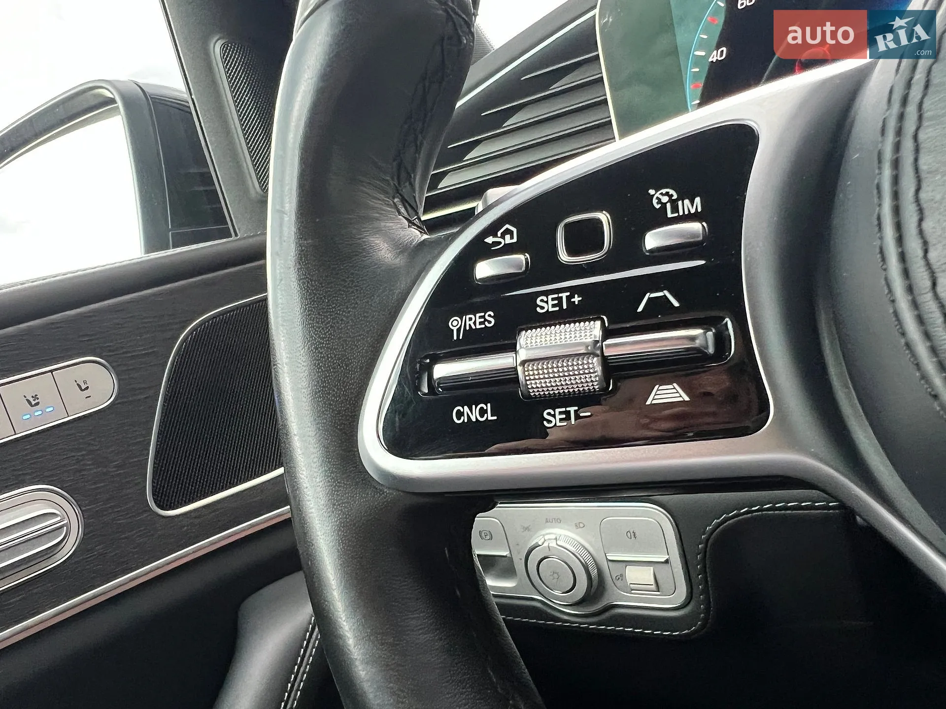 2021 Mercedes-Benz GLE - мініатюра 46