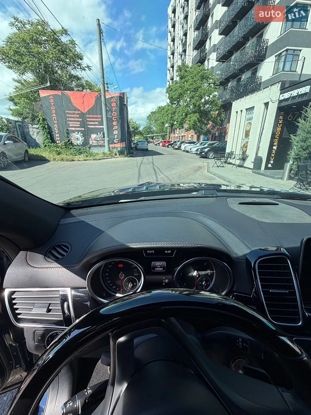 2016 Mercedes-Benz GLE - мініатюра 17