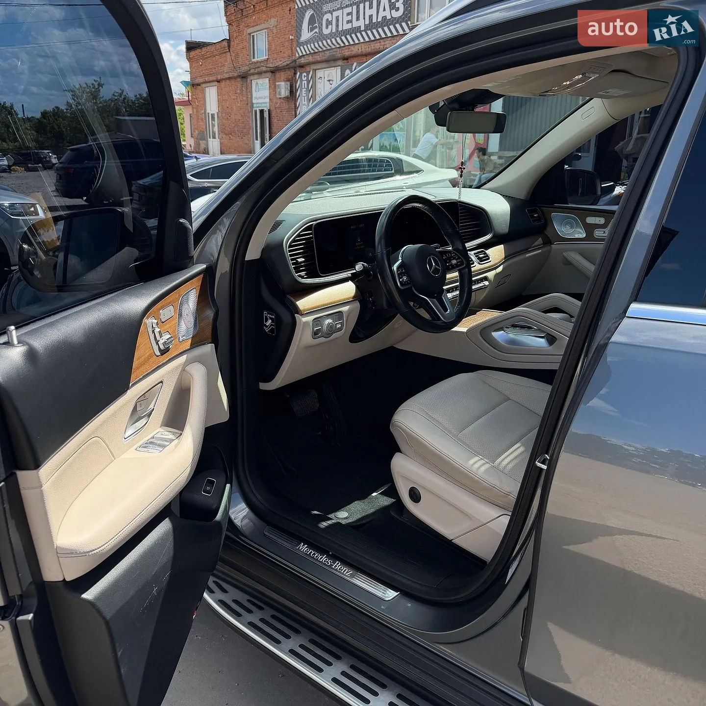 2020 Mercedes-Benz GLE - мініатюра 10