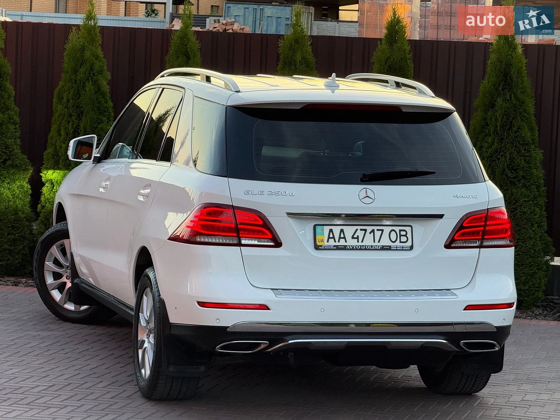2017 Mercedes-Benz GLE - мініатюра 28