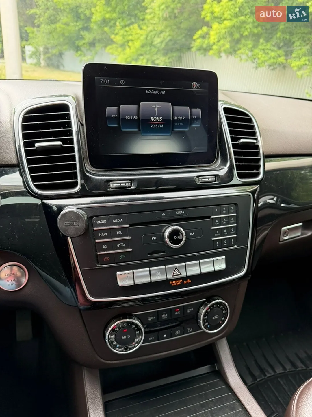 2016 Mercedes-Benz GLE - мініатюра 29