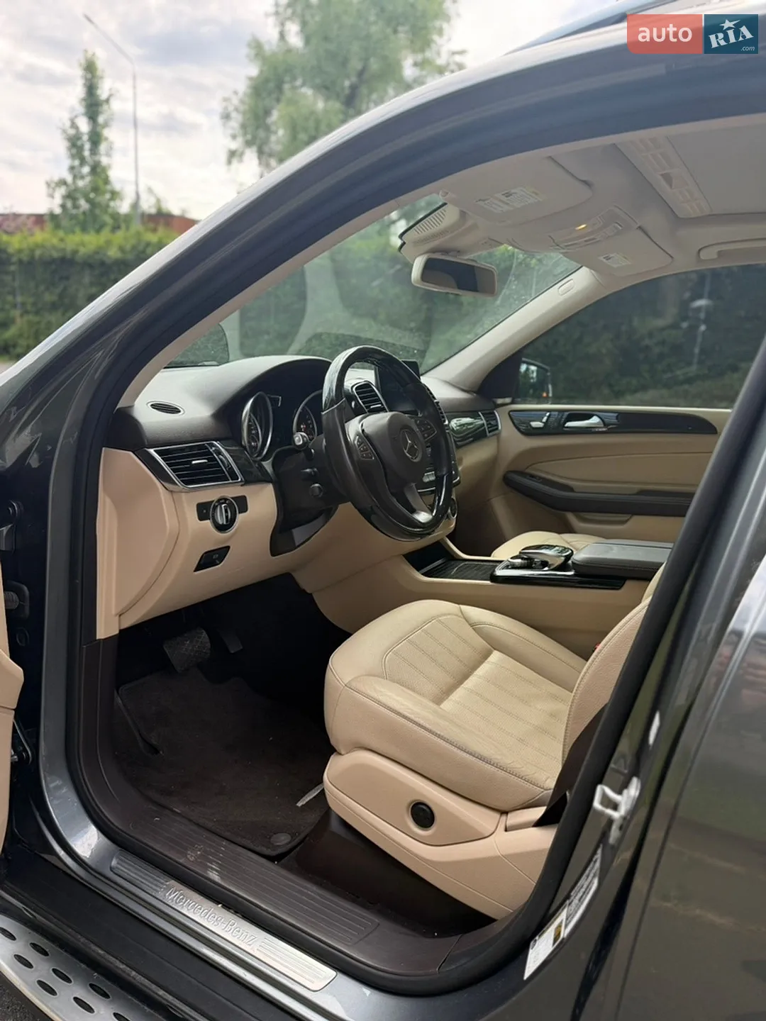 2017 Mercedes-Benz GLE - мініатюра 18