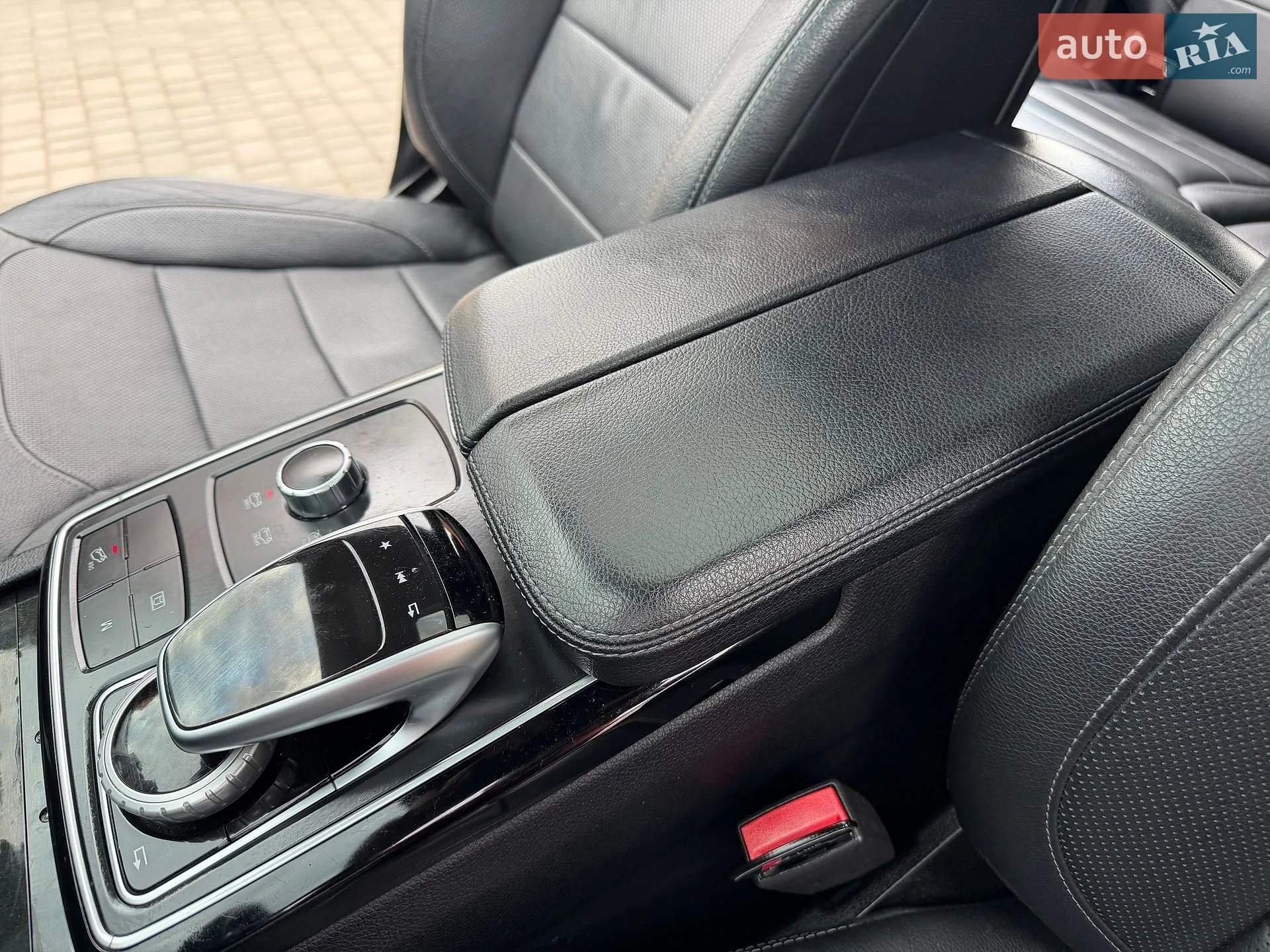 2016 Mercedes-Benz GLE - мініатюра 53
