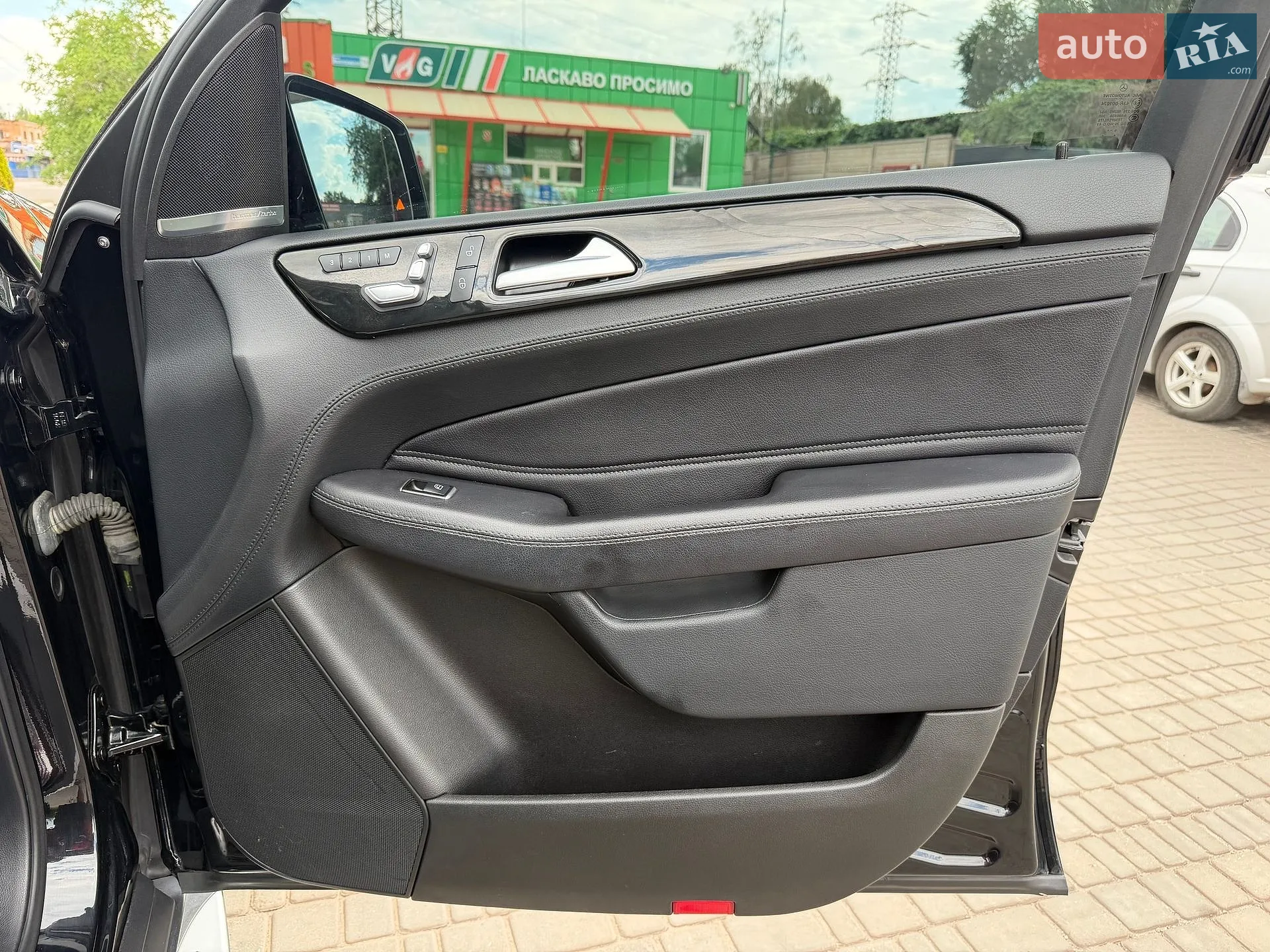 2016 Mercedes-Benz GLE - мініатюра 60