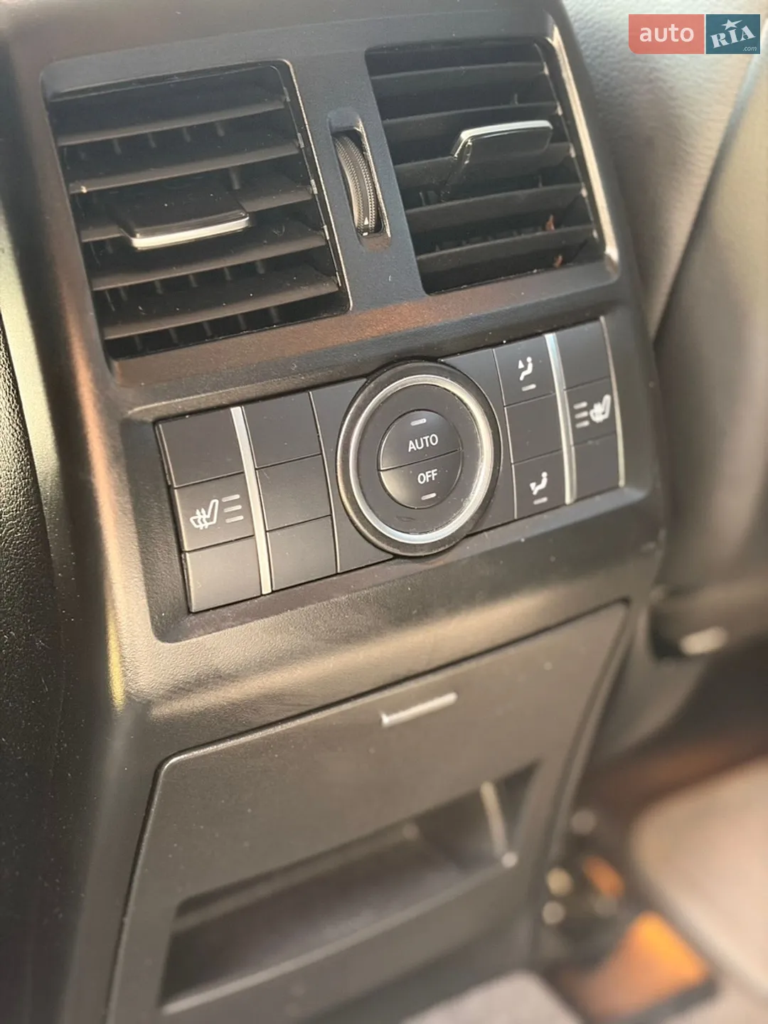 2018 Mercedes-Benz GLE - мініатюра 31