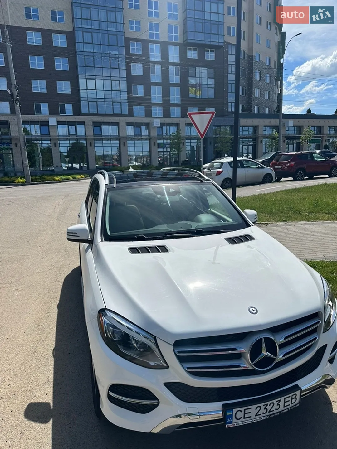 2016 Mercedes-Benz GLE - мініатюра 4