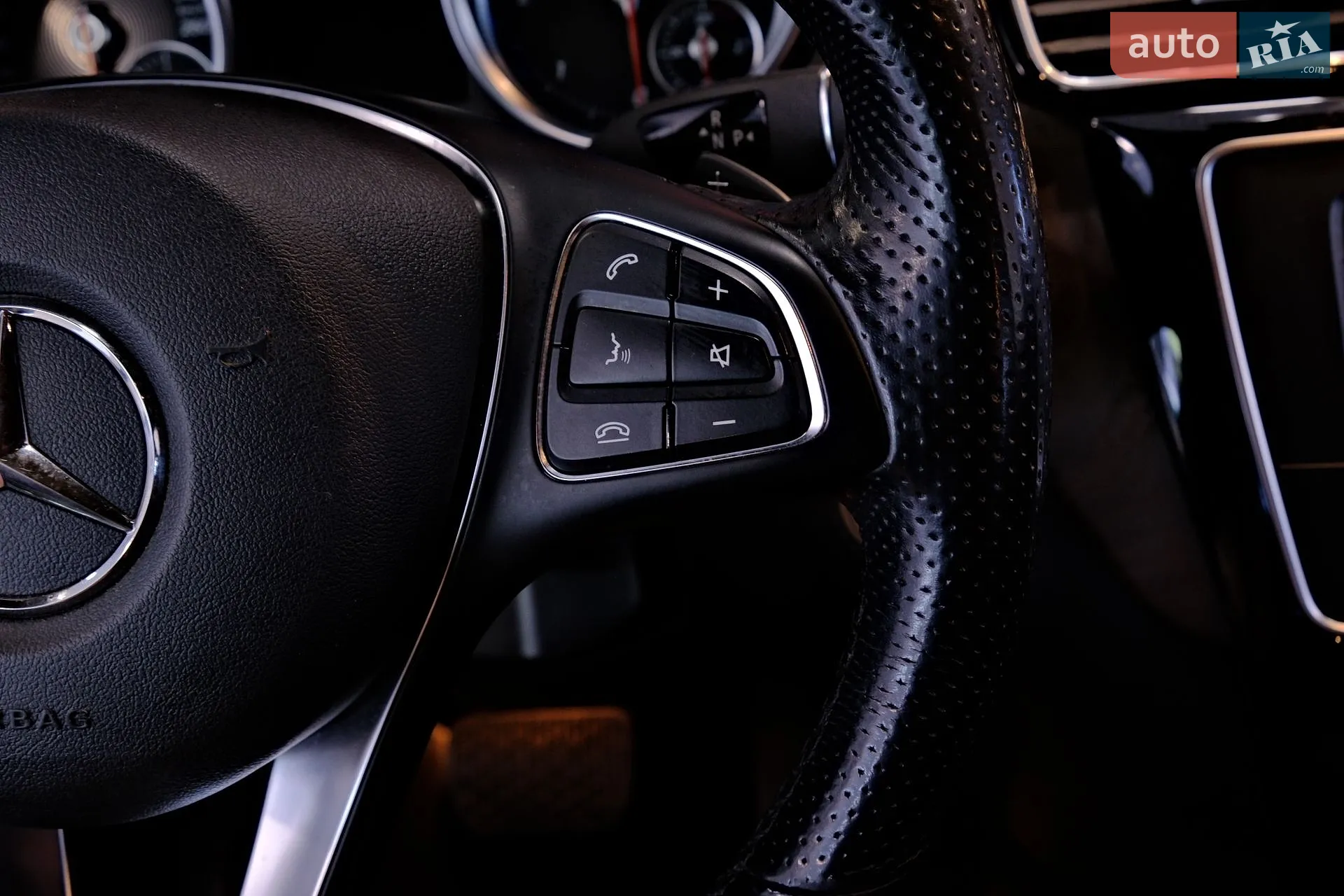 2016 Mercedes-Benz GLE - мініатюра 19
