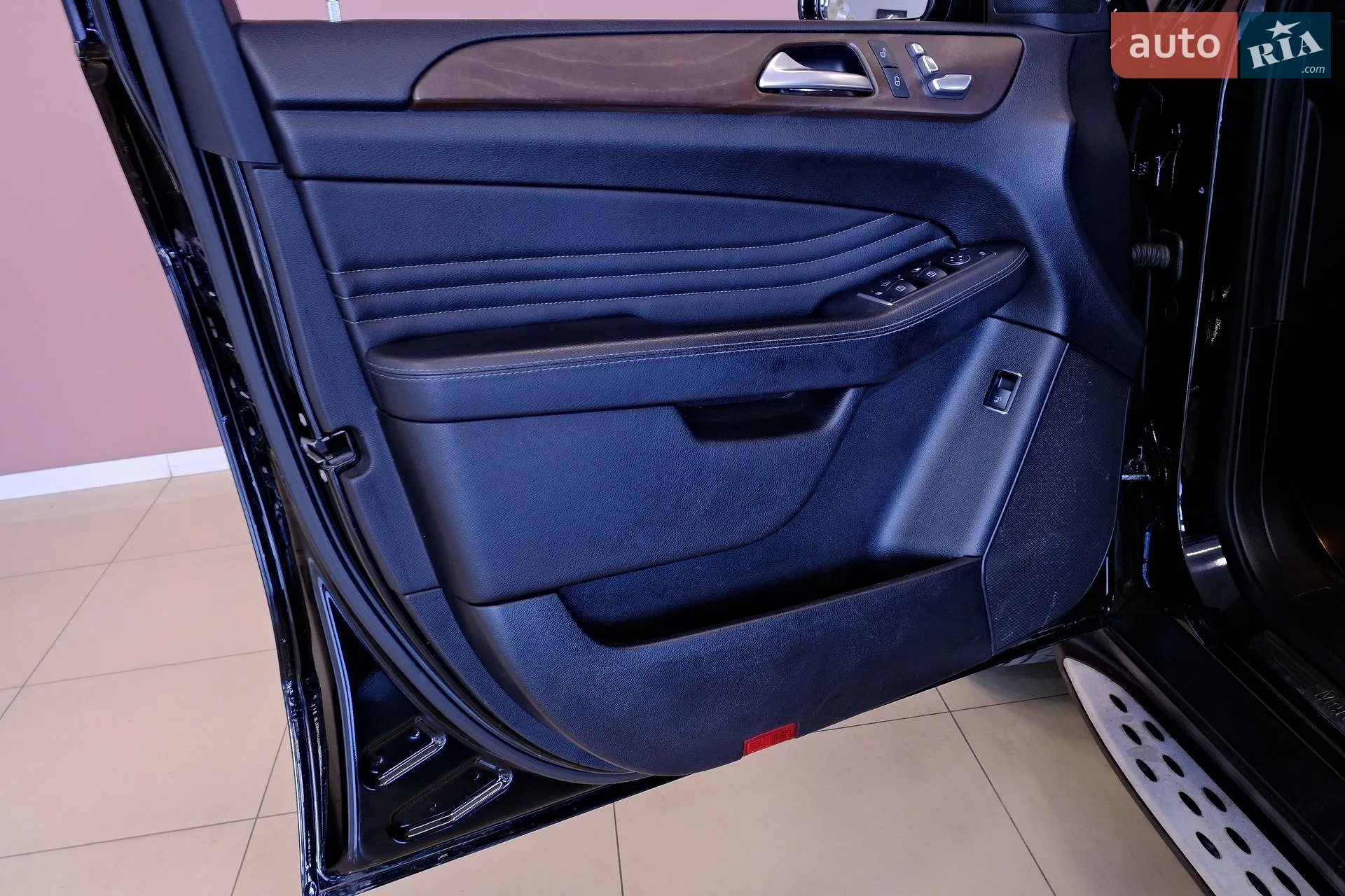 2016 Mercedes-Benz GLE - мініатюра 26