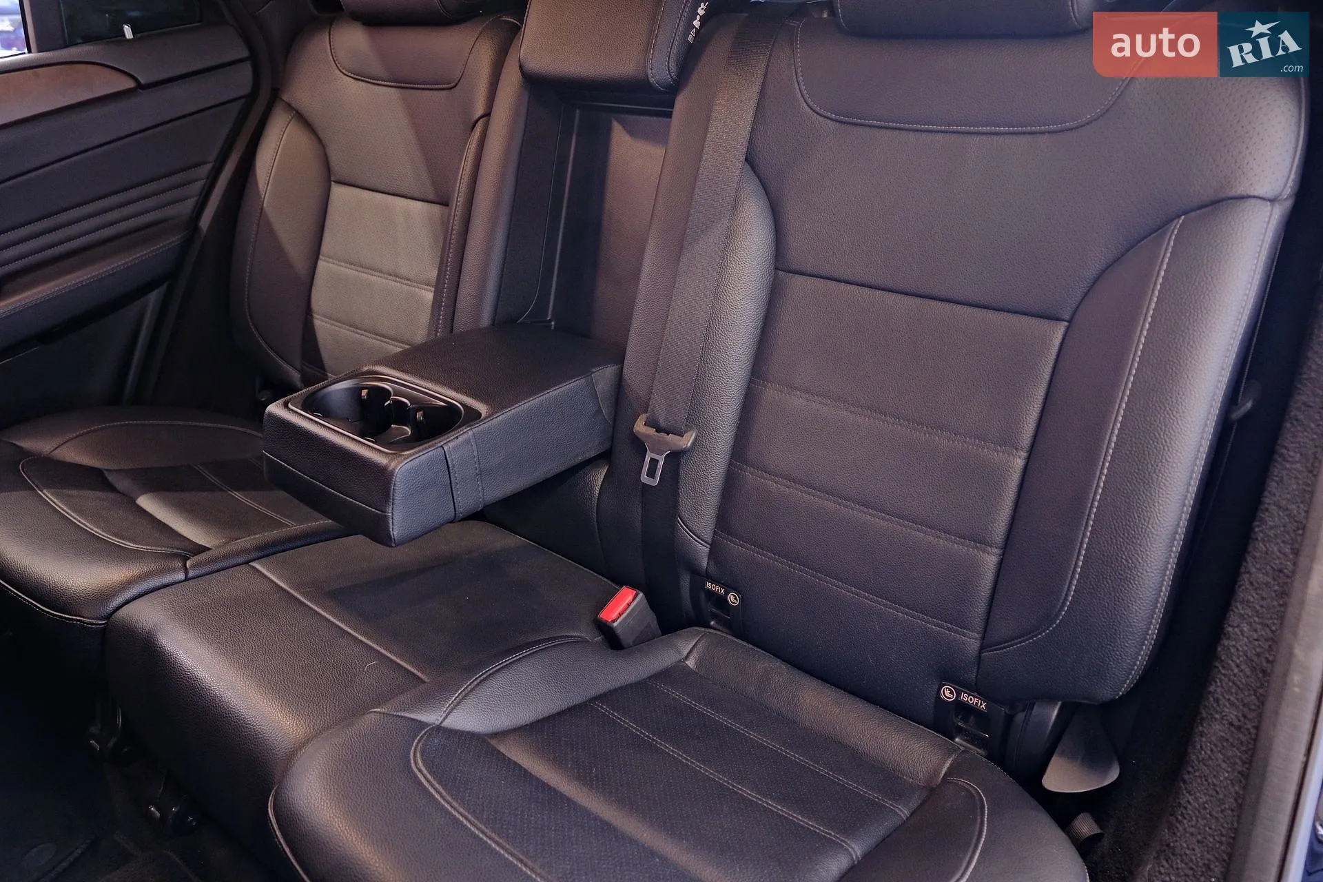 2016 Mercedes-Benz GLE - мініатюра 33