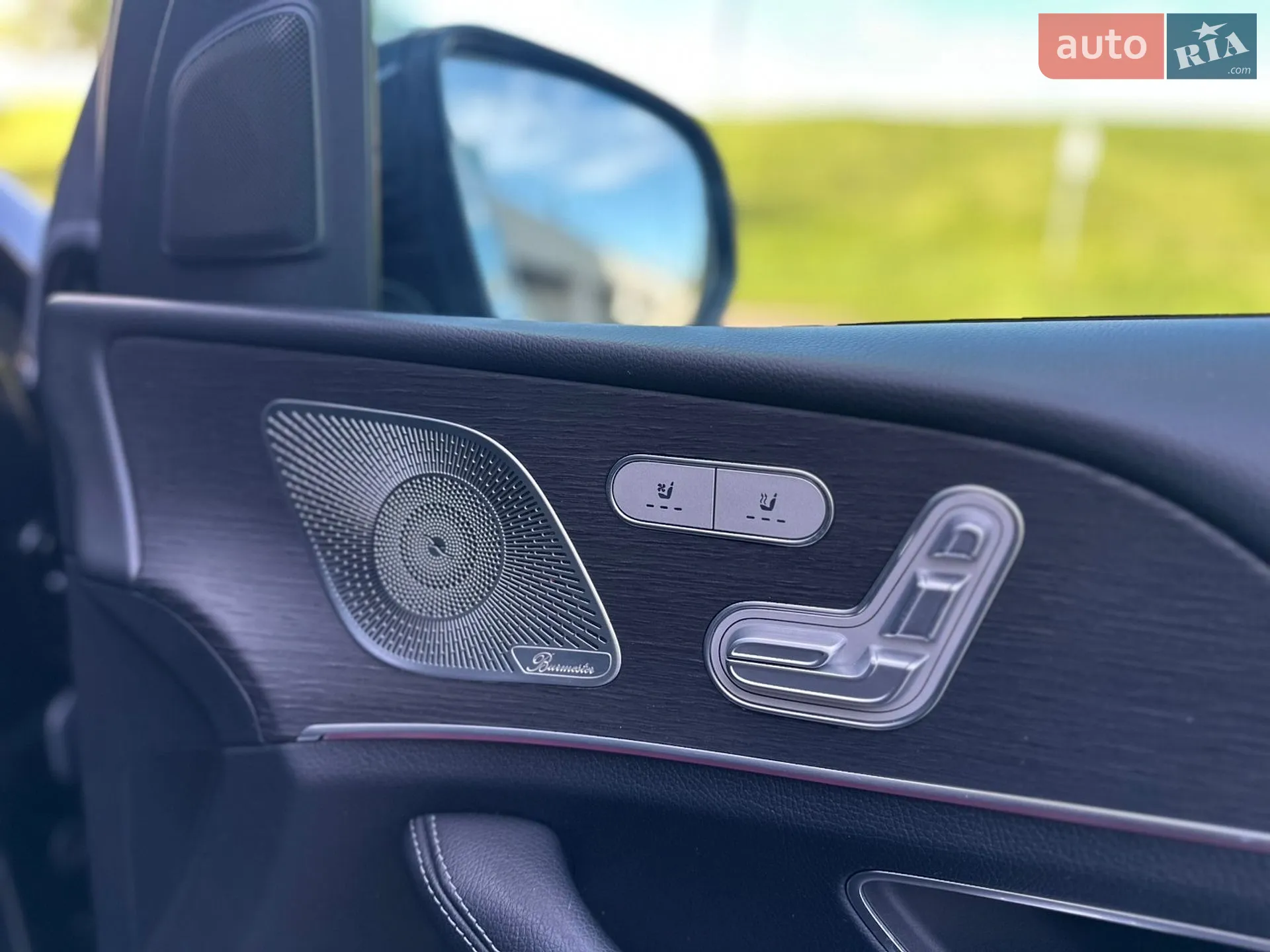 2021 Mercedes-Benz GLE - мініатюра 32