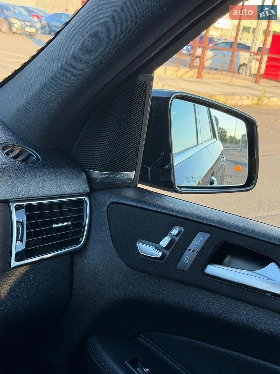 2016 Mercedes-Benz GLE - мініатюра 41