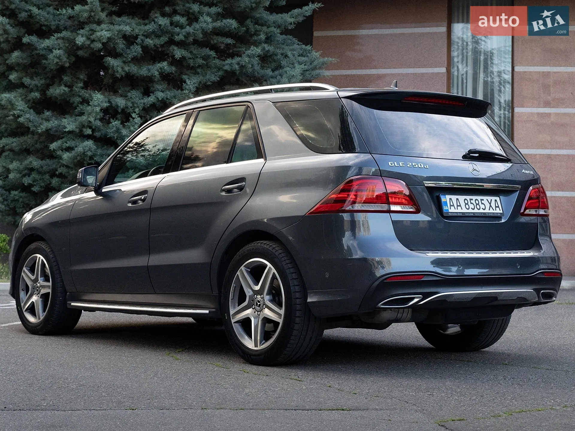 2015 Mercedes-Benz GLE - мініатюра 2