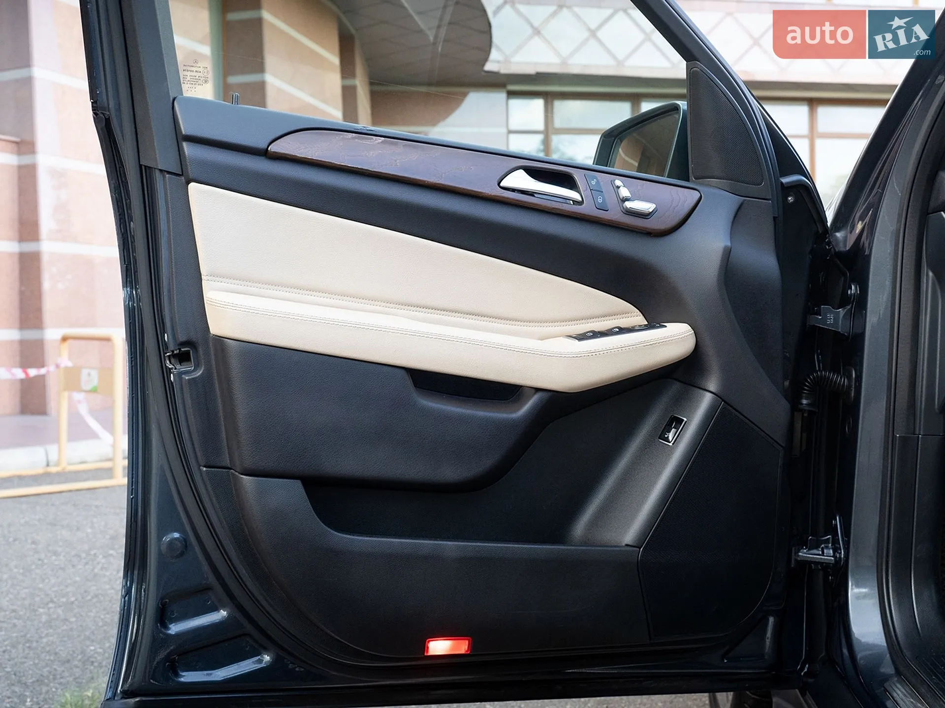 2015 Mercedes-Benz GLE - мініатюра 16