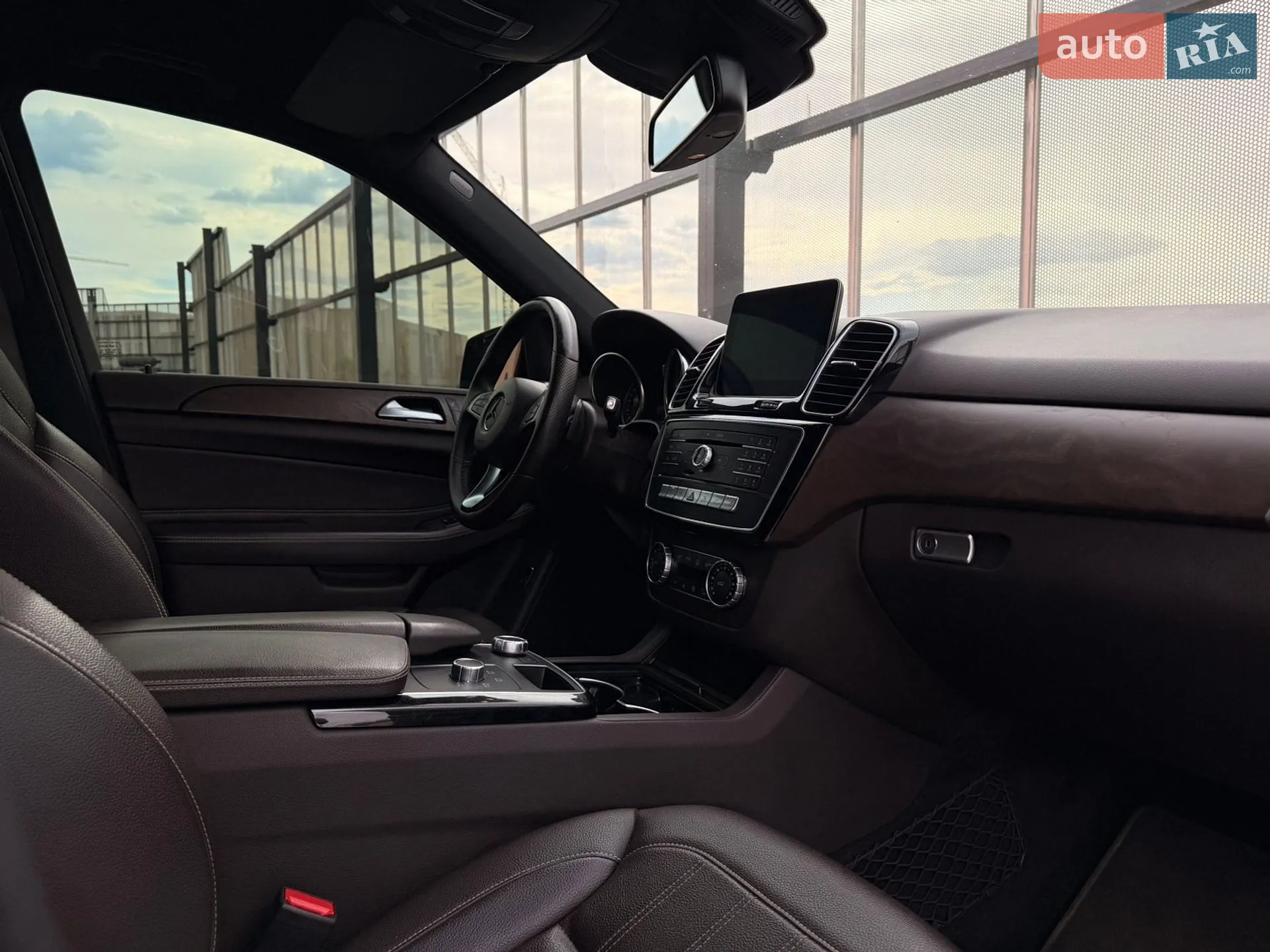2018 Mercedes-Benz GLE - мініатюра 15