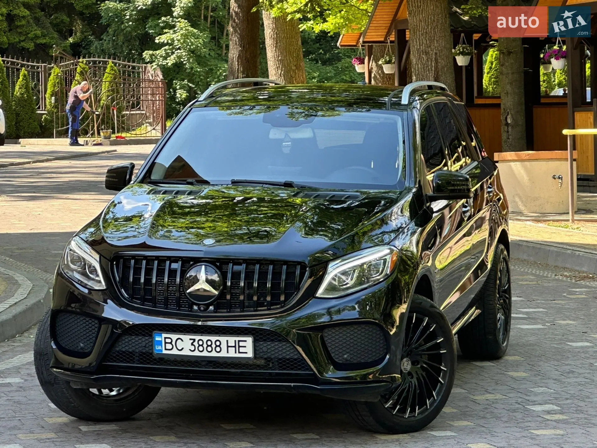 2016 Mercedes-Benz GLE - мініатюра 42