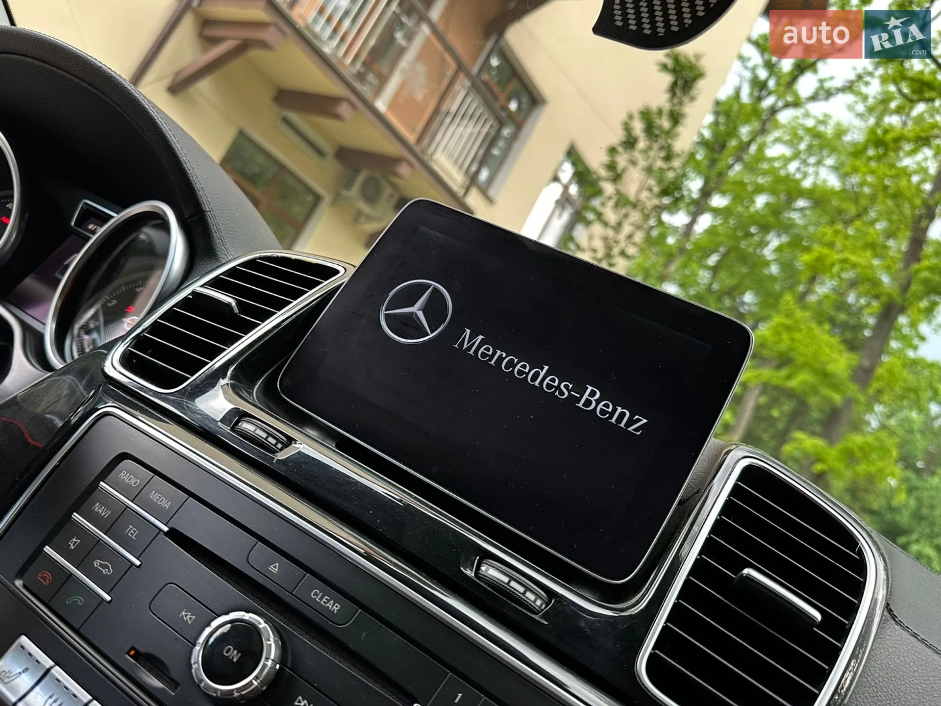 2016 Mercedes-Benz GLE - мініатюра 87