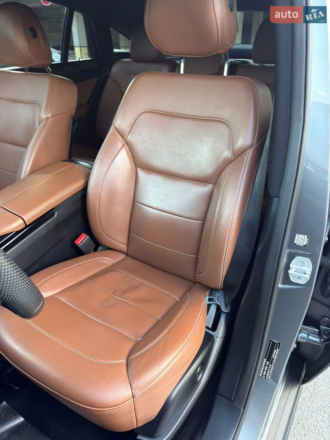 2017 Mercedes-Benz GLE - мініатюра 32