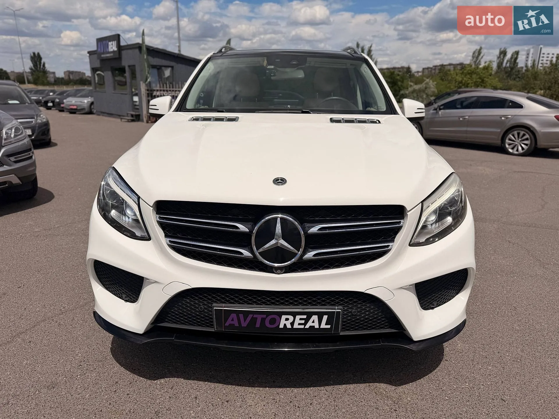 2017 Mercedes-Benz GLE - мініатюра 17