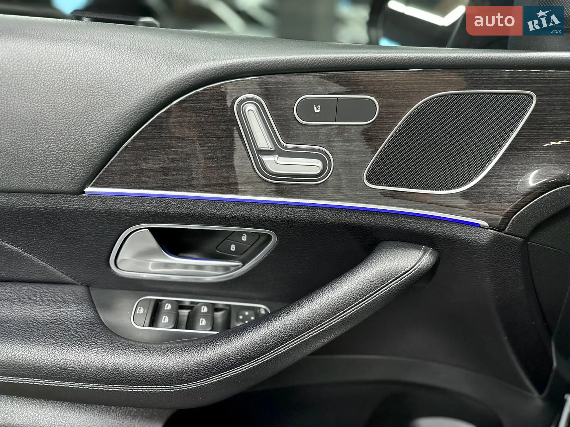 2020 Mercedes-Benz GLE - мініатюра 31