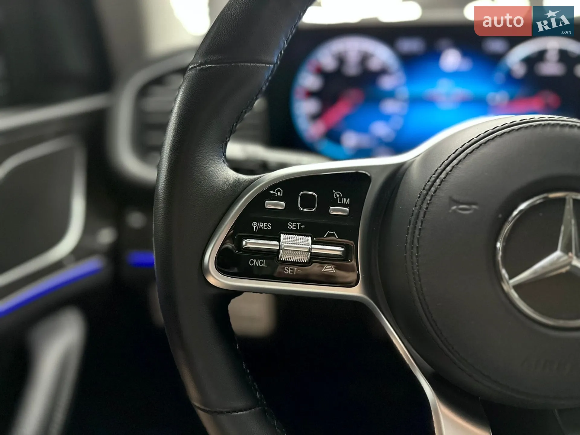 2020 Mercedes-Benz GLE - мініатюра 36
