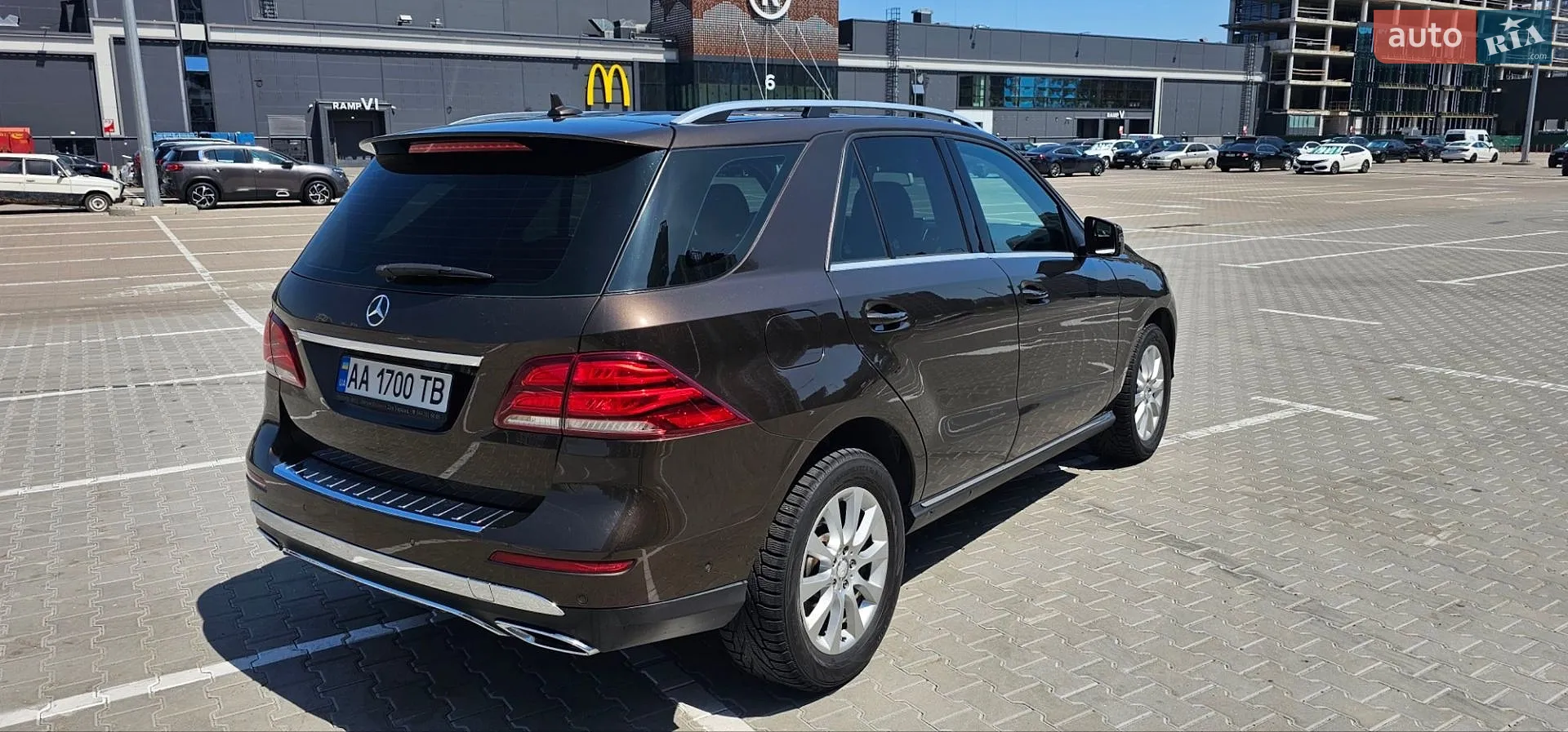 2015 Mercedes-Benz GLE - мініатюра 4