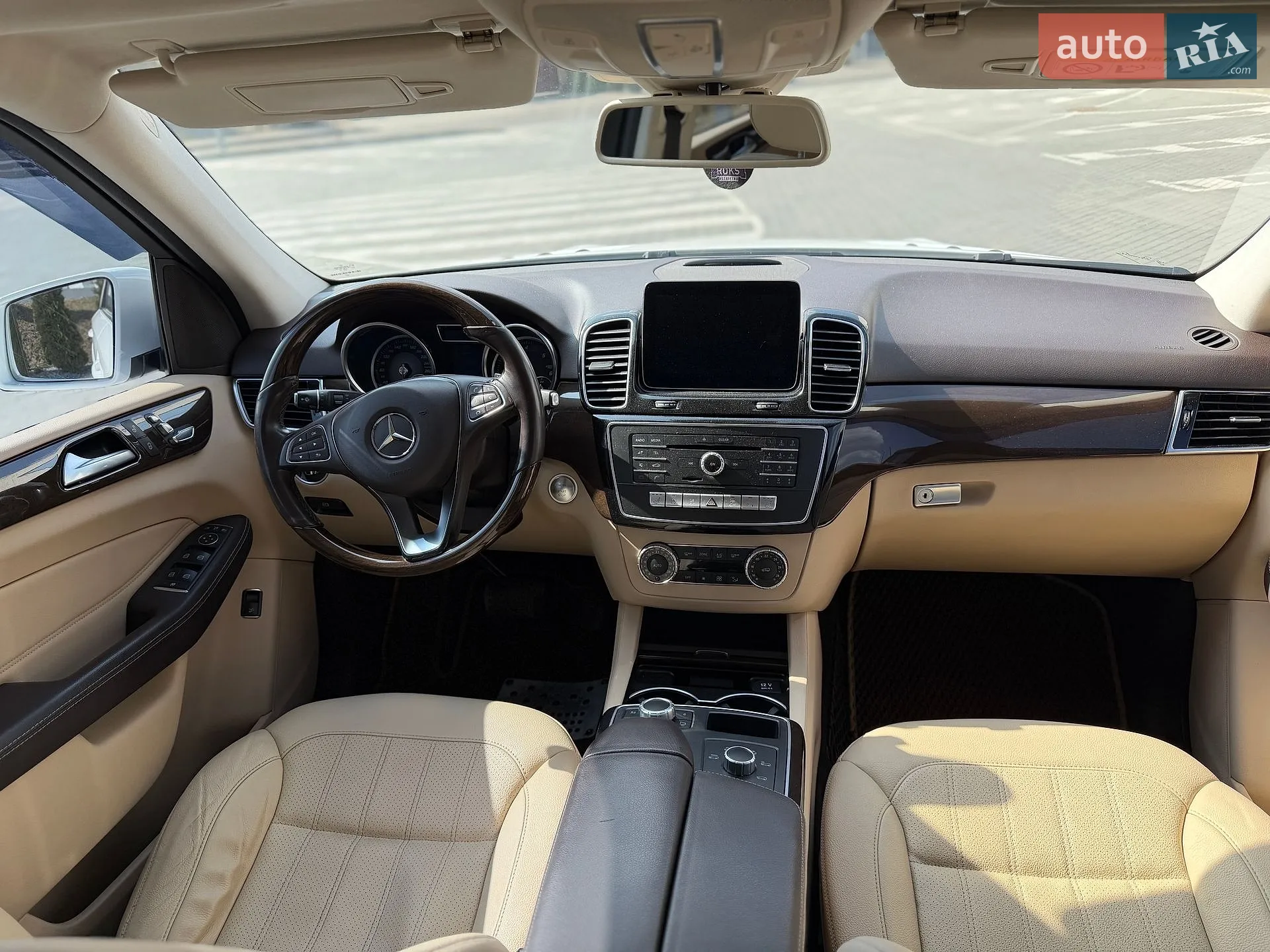 2017 Mercedes-Benz GLE - мініатюра 20
