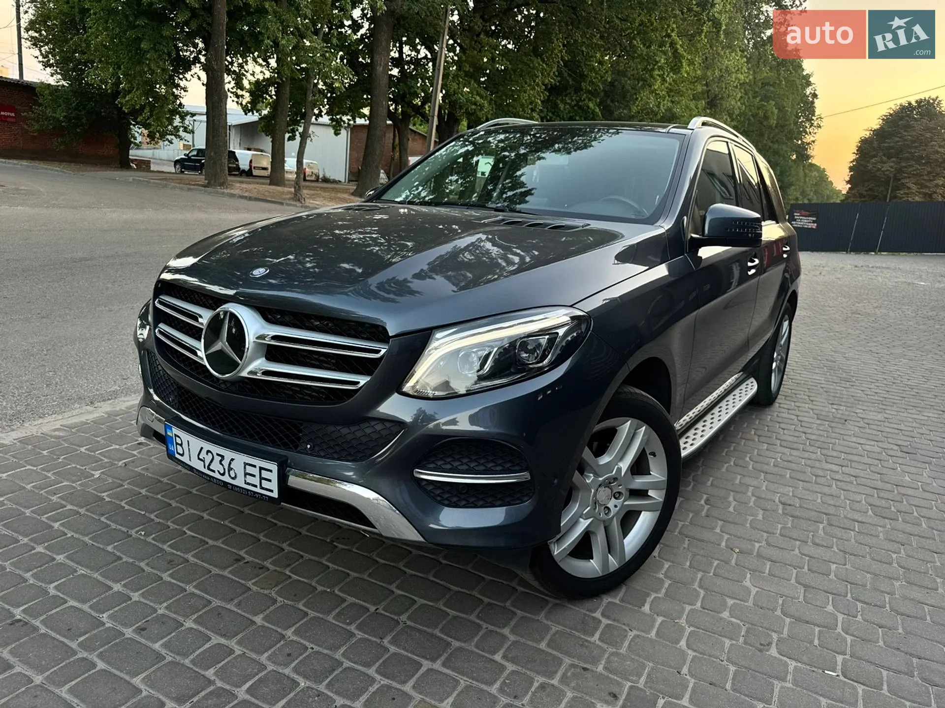 2016 Mercedes-Benz GLE - мініатюра 3