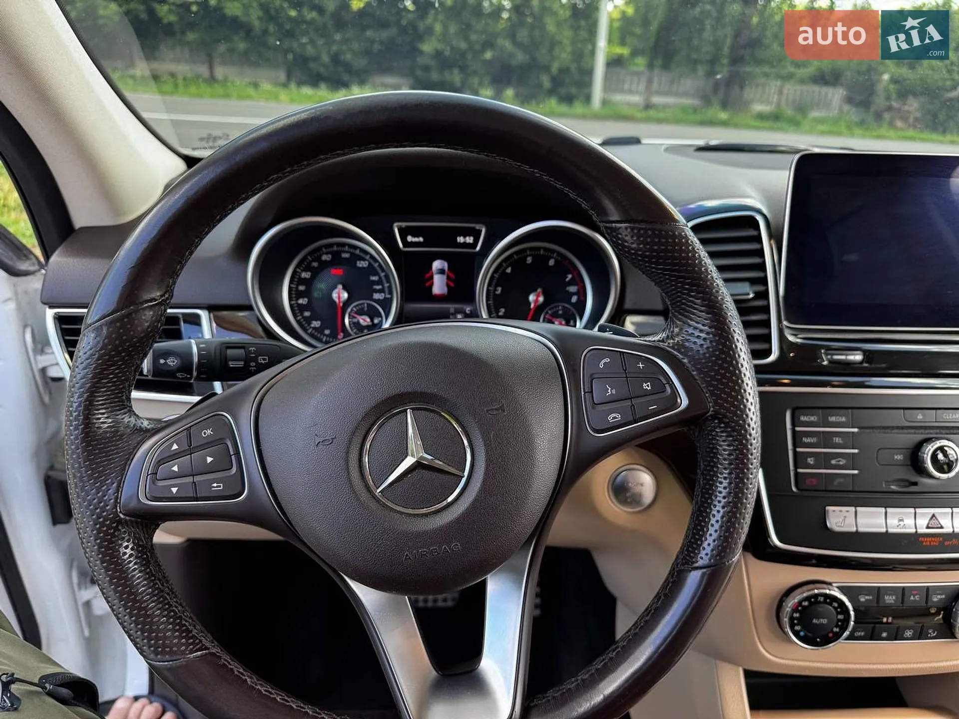 2018 Mercedes-Benz GLE - мініатюра 20
